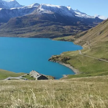 Au Coeur Du Village Bramans *